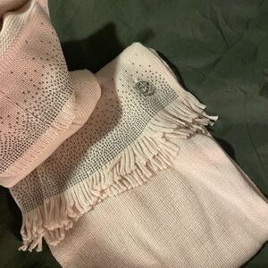Soft light pink coldwear set